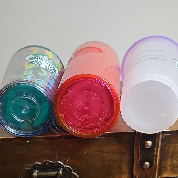 Starbucks Green and Silver, Hot Pink, Frosted Pink, and Clear FrostedTumbler Lot - Picture 4 of 11